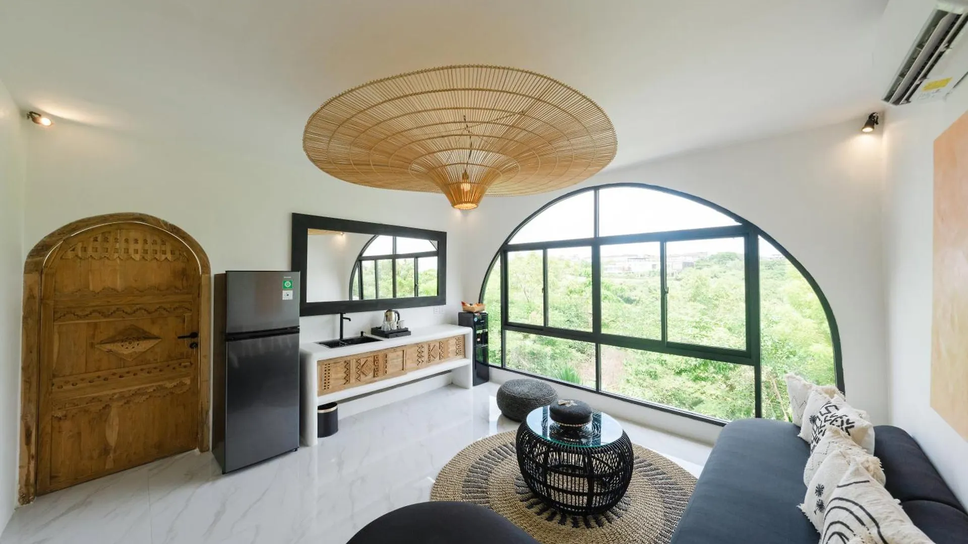 ****  White Palm Hotel Uluwatu Bali Джимбаран Индонезия